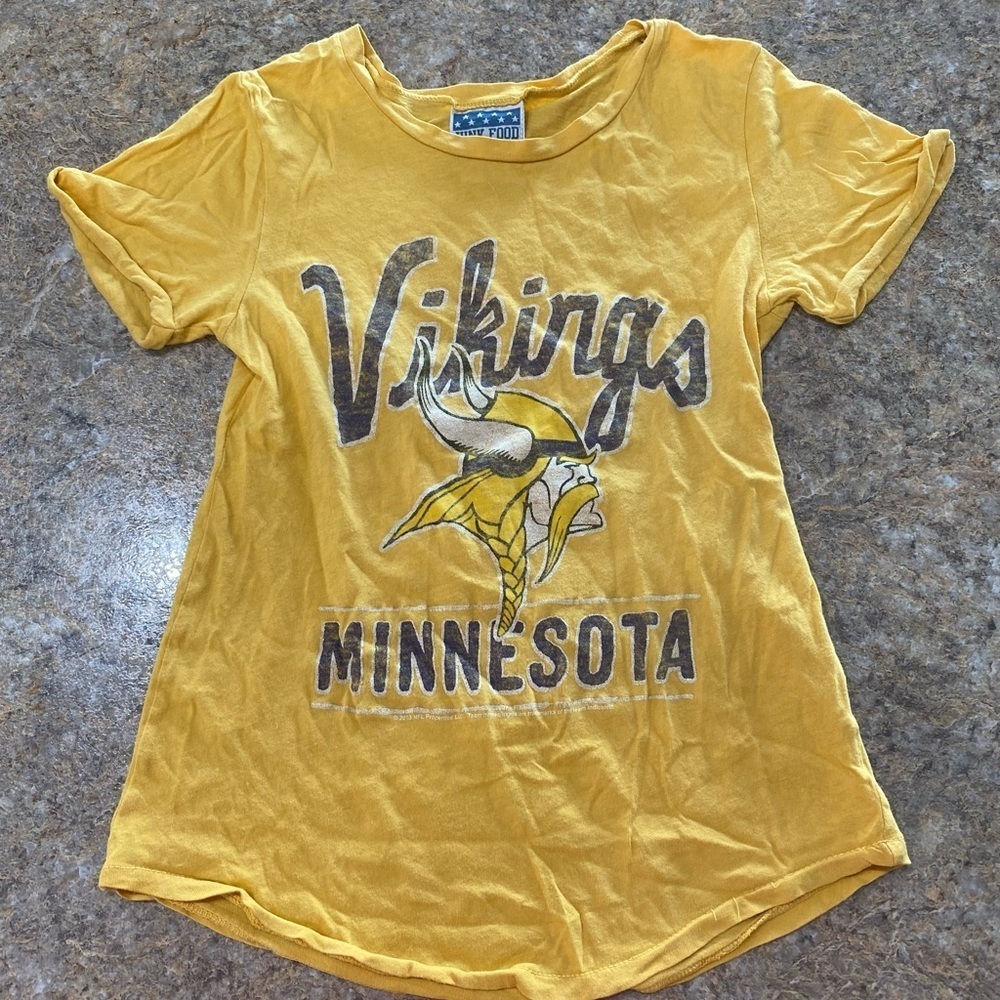 Girls Vikings Shirt